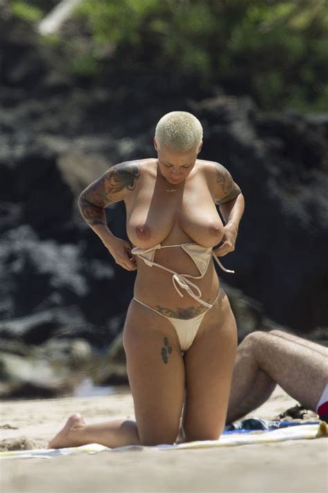 naked amber rose added 07 19 2016 by xxx4500xxx
