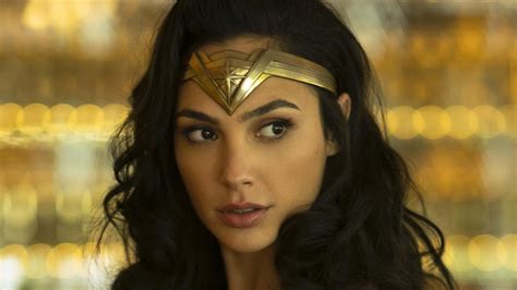 wonder woman gal gadot confirms joss whedon threatened her career the