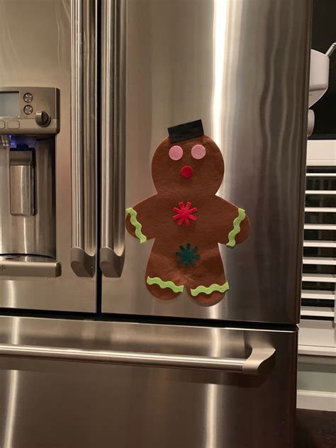 christmas tree lane decorate  gingerbread man