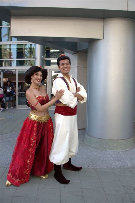Aladdin And Princess Jasmine Disney Cosplay Pictures From D23 July