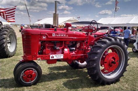 vintage tractor list top  oldest  powerful tractors  world
