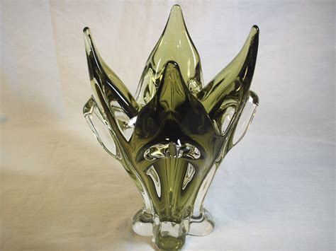 Olive Glass Vase Chalet Canada Mid Xx Century Collectors Weekly