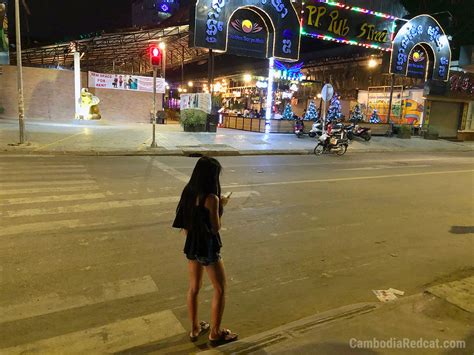 nightlife and cambodian girls in phnom penh cambodia redcat