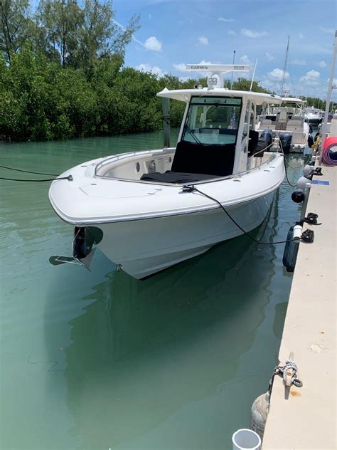 boston whaler  ft  outrage united yacht sales