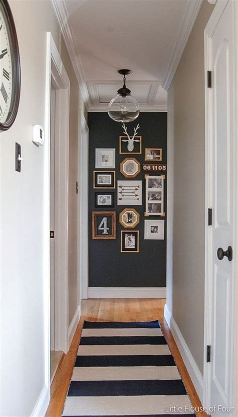 choose   accent wall   space   small hallway decorating hallway