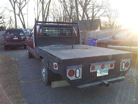 leveled  srw hauling   truck camper  trailerbad idea dodge cummins diesel
