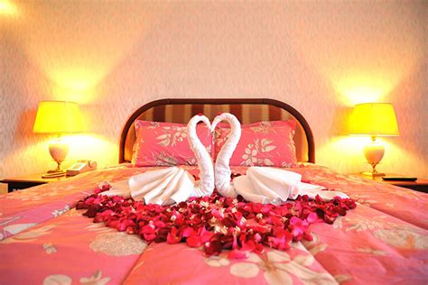wedding room decoration tips for that perfect first night