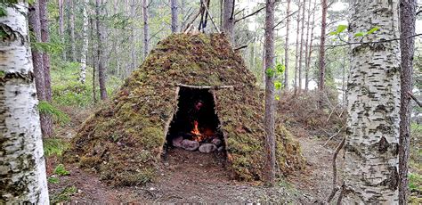shelter build    perfect  tipi wickiup shelter  sweden indoor fire