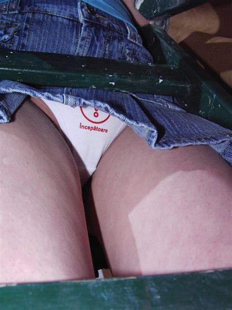 upskirt spy shots of unsuspecting brunette in short denim skirt pichunter