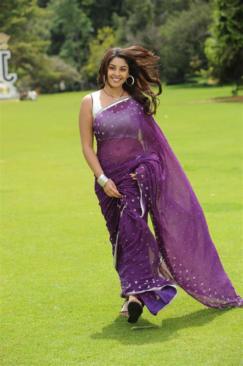 tamilcinestuff richa gangopadhyay in saree hot stillshot girls are one of the most beautiful