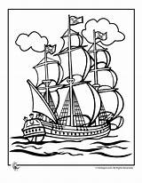Coloring Pages Pirate Ship Female Color Getcolorings Print sketch template