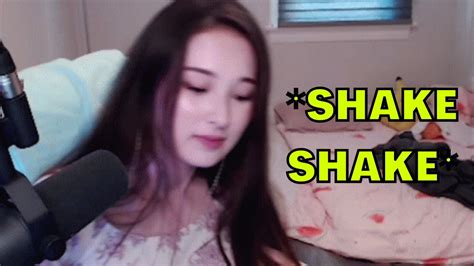 Tina Shaking Her Booty Youtube