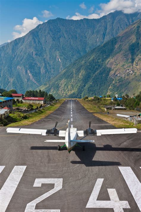 worlds scariest airports  fly
