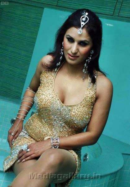 Nandini Jumani Hottest Photo Gallery ~ Actress Circle