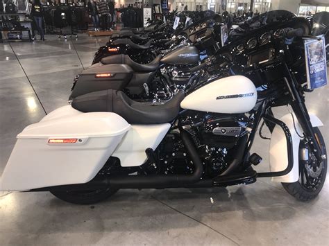 las vegas harley on twitter swoon to this bonneville beauty 2018