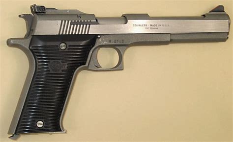 amt automag ii iii iv   pistols  share  guns specifications