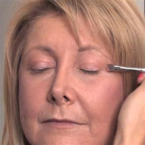 how to apply eye makeup over 40 ehow makeup over 40 eye makeup