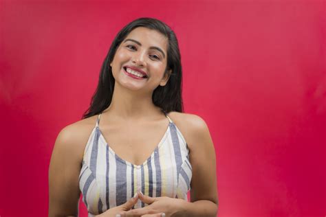 Smiling Indian Girl Pixahive