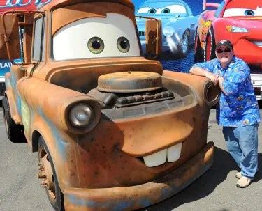 tow truck mater takes   world  cars  starmometer