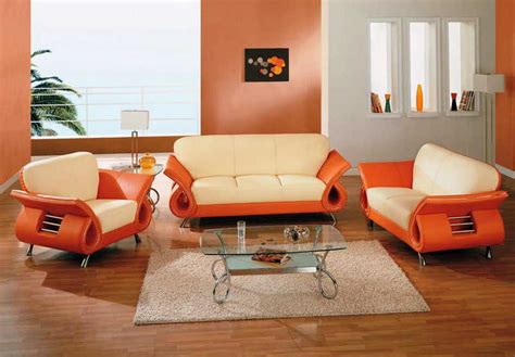 kombinasi cat ruang tamu warna orange  serasi