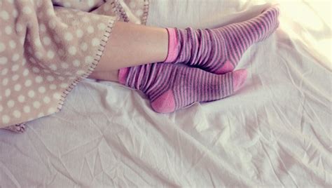 Side Effects Of Sleeping With Socks On Healthshots