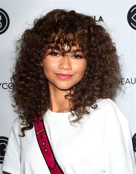 flaunt  curls    curly hairstyles  bangs