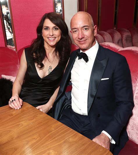 jeff bezos and lauren sanchez are madly in love