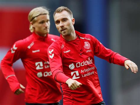 tottenham news christian eriksen not distracted by club future insists