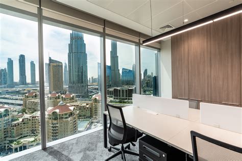 pictures difc tower  dubai offers  office space targeting smes startups