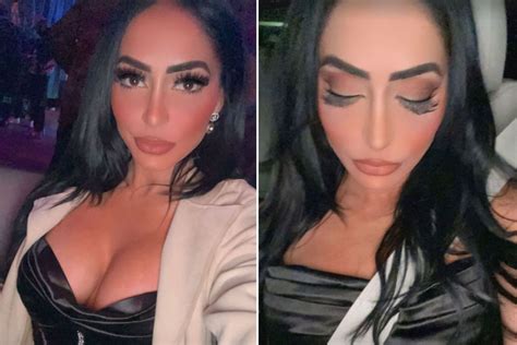 jersey shore s angelina pivarnick shows off new face for first time on