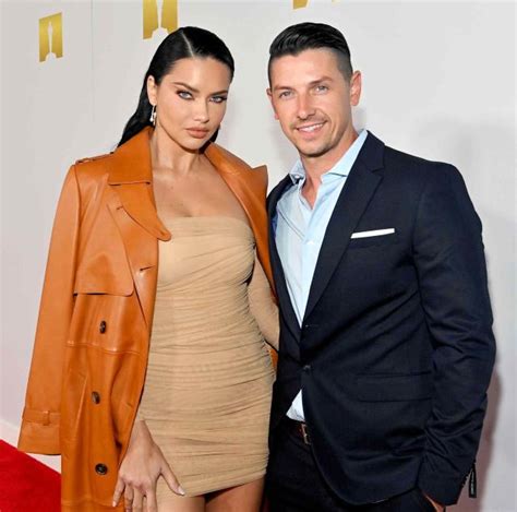 adriana lima admits  struggles  day  post baby body im