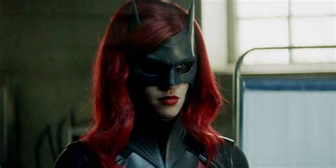 Ruby Rose Is Leaving Batwoman Game Rant