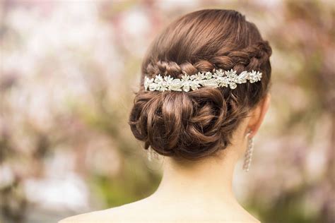 wedding hairstyle ideas hair guide  planning