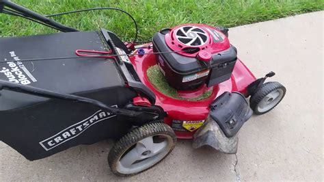 craftsman  briggs  stratton gold series lawn mower review youtube