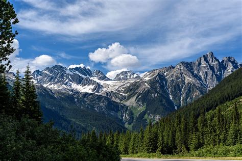 columbia mountains