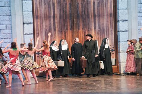 musical damiaan  premiere meeslepend spektakel recensie kerknet