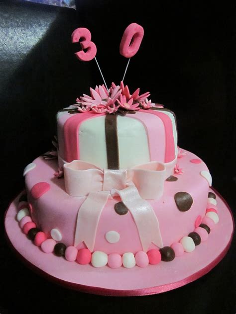 Deb S Cakes And Cupcakes Females 30th Birthday Cake