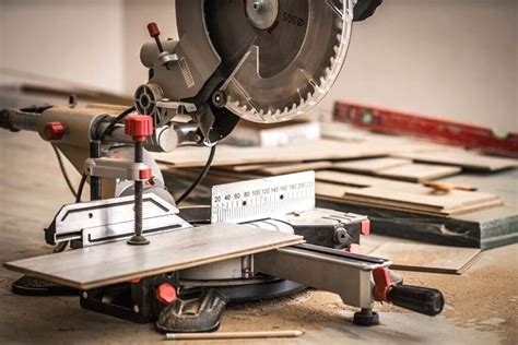miter saws   reviews ultimate buying guide