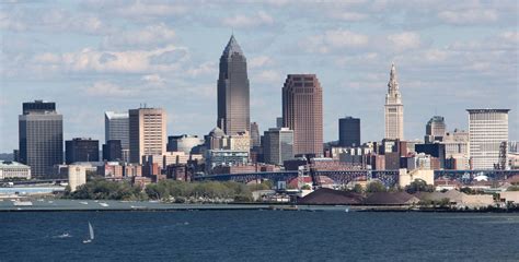 downtown cleveland hotels pin  hopes  convention center casino