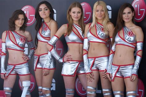 Formula One Ditching Grid Girls After All The News Wheel