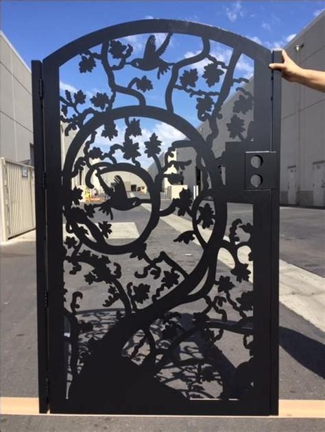 hand  tree  birds modern steel iron gate ornamental   usa  davinci metal gate