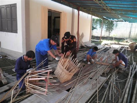 media belajar asyik siswa sd materi ips kelas  semester  kegiatan