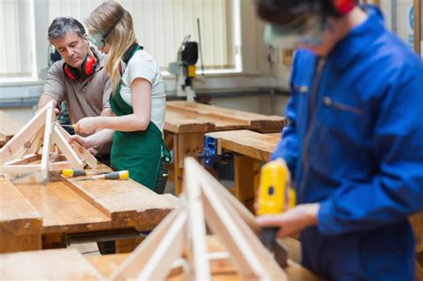 find  carpentry school learn     carpenter