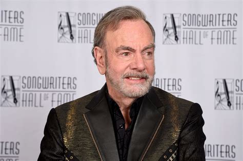 neil diamond gives broadway fans a surprise performance of ‘sweet