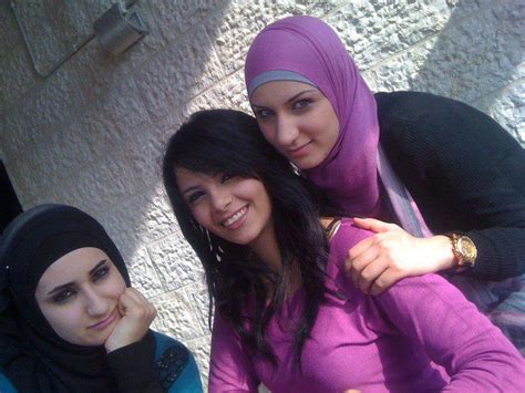 Facebook College School Girls Pictures Beautiful Arab