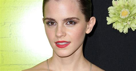 Emma Watson Steals In The Bling Ring Watch Trailer Here Cbs News
