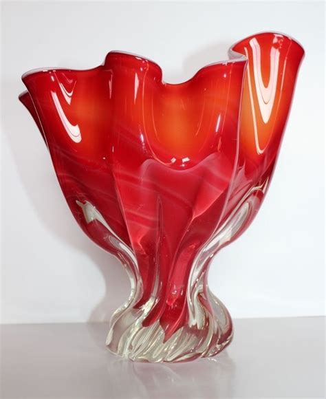 Pin By Kate B On Retro Art Glass Eye Candy Vase Centerpieces Glass