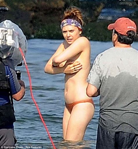 Naked Elizabeth Olsen In Beach Babes
