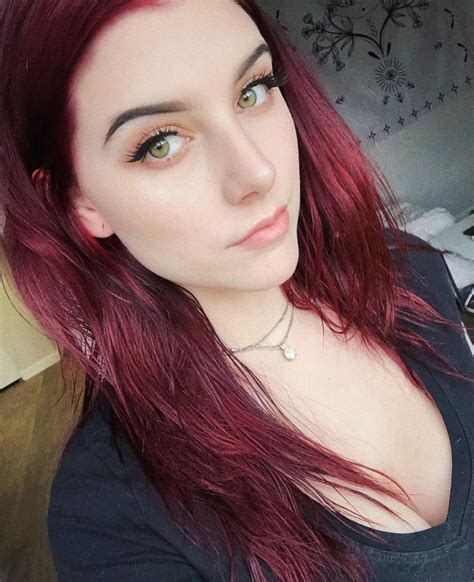 pin by aaronc on girls ¦ ♡ red hair green eyes red hair