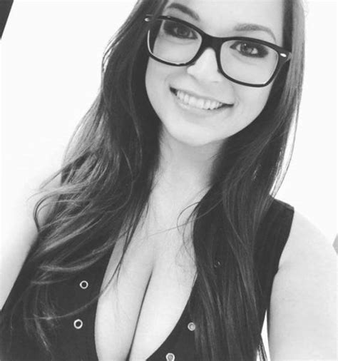 Girls Who Show How Sexy Glasses Can Be 54 Pics